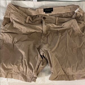 American Eagle Outfitters Men's Khaki Shorts